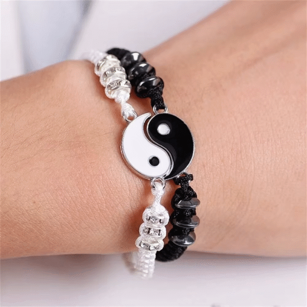 Couple Flip Black White Charm Bracelet Jewelry Set - Image 3
