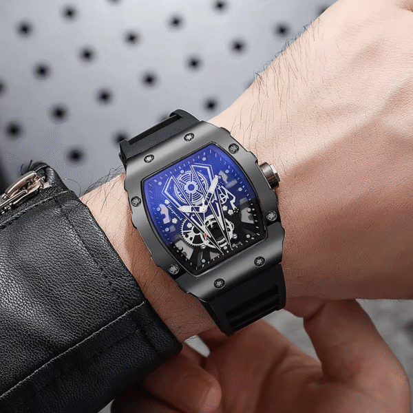 Luxury Men’s Quartz Watch Casual Silicone Sport - Image 4
